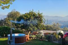 Wood Jacuzzi