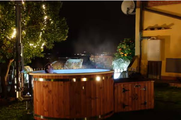 Night Jacuzzi