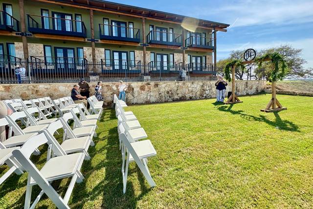 Say-i-do-artemis-ranch-weddings-heart-of-texas-7 (1).jpg