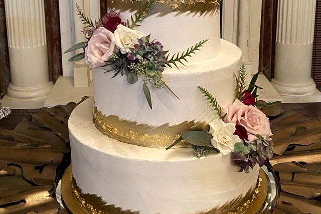 Sugar Me Sweet Cakes & Confect