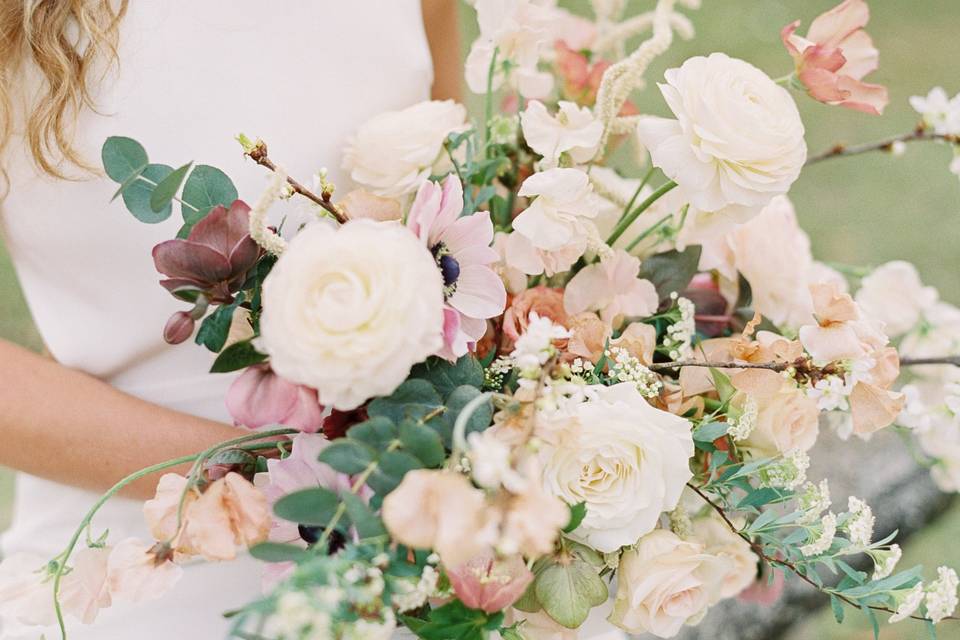 FLORA Wedding + Event Flowers