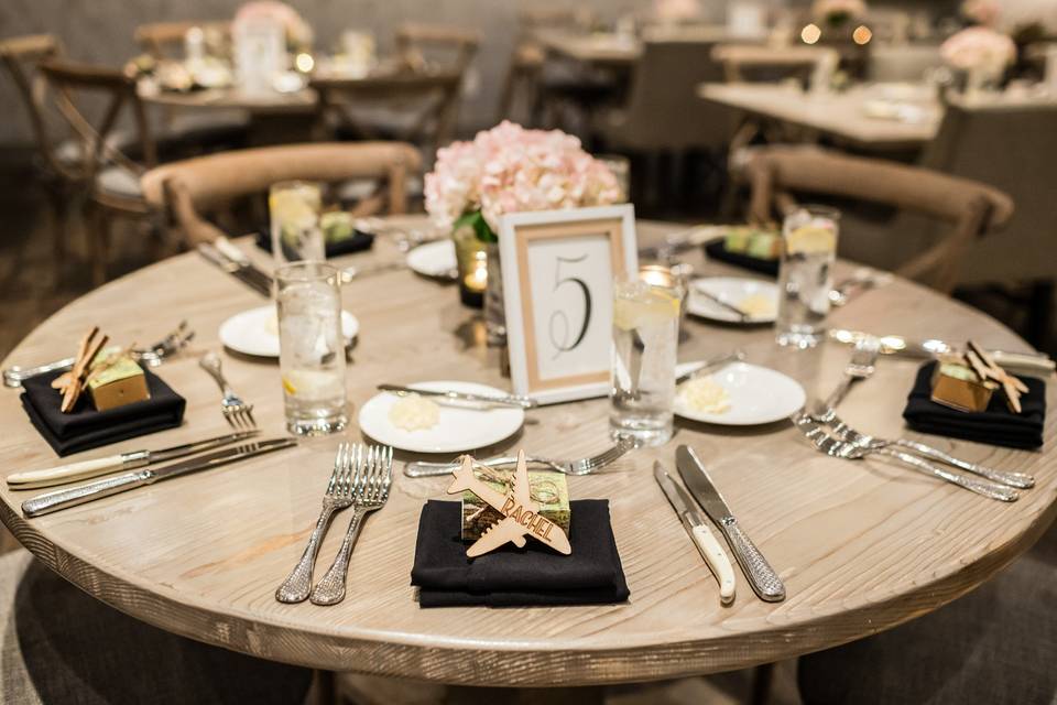 Tablescape