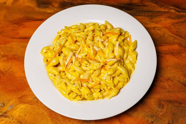 Smoked Gouda Mac n Cheese 3.jpg