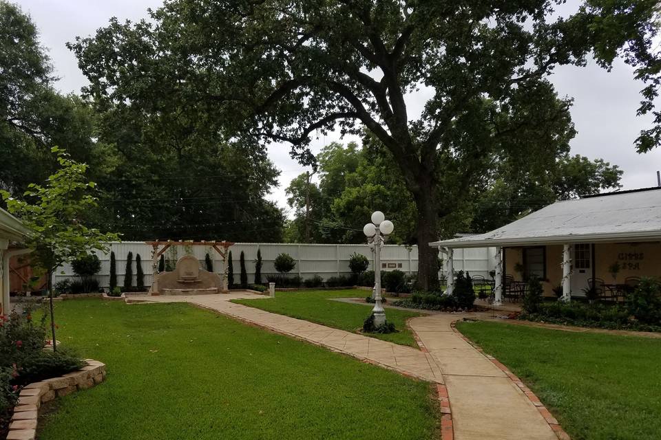 Gibbs Street Manor