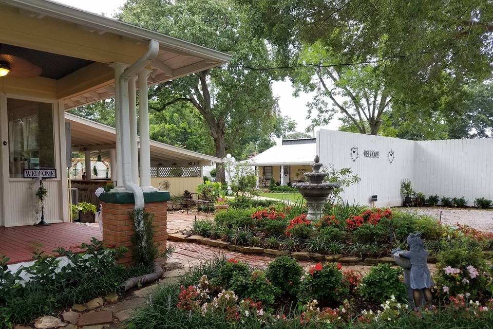 Gibbs Street Manor