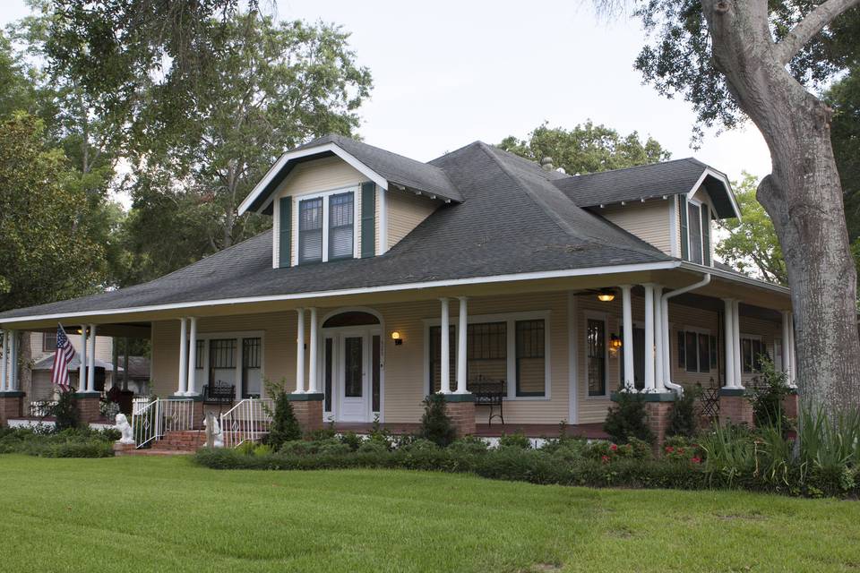 Gibbs Street Manor