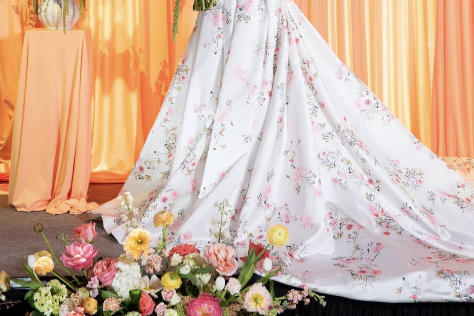 Gorgeous draping