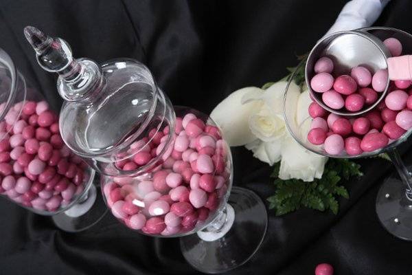 You can pick your event theme colors and we can match it! We will create the perfect candy station with color or theme.