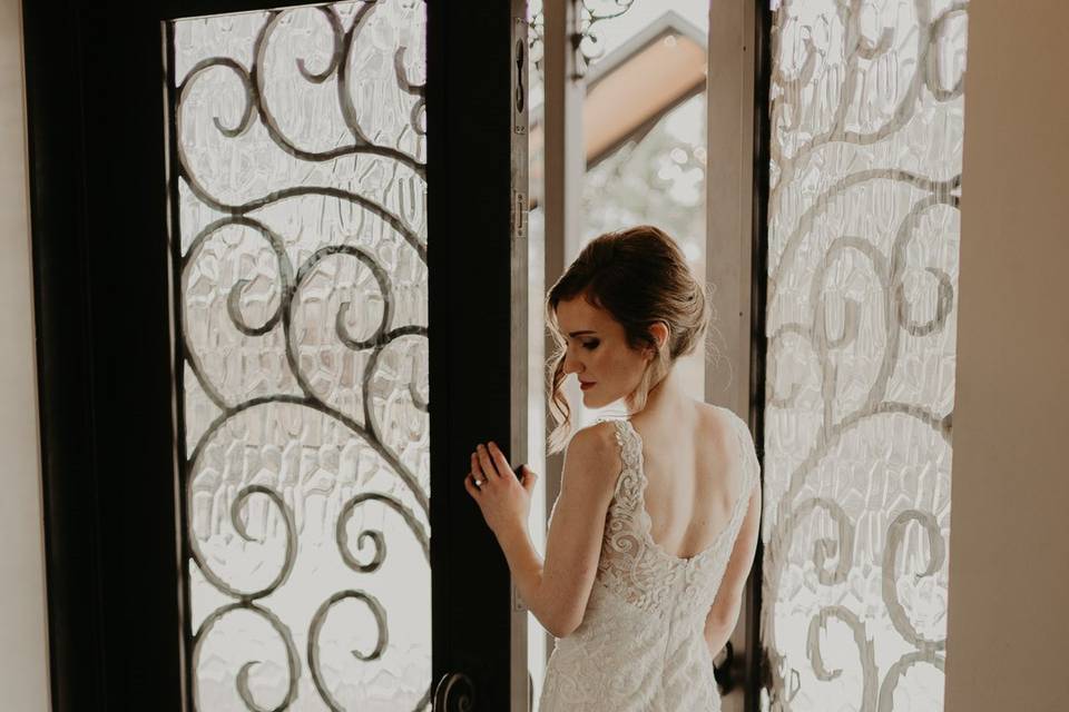 Bridal doors