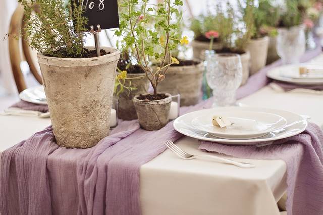 posh and prep - a calligraphy + invitation studio
