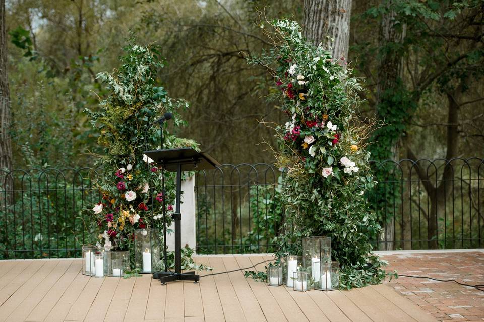 Deconstructed ceremony arbor