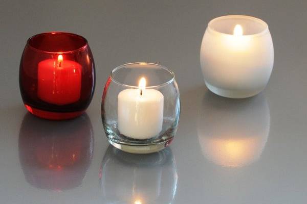 Candles4less.com