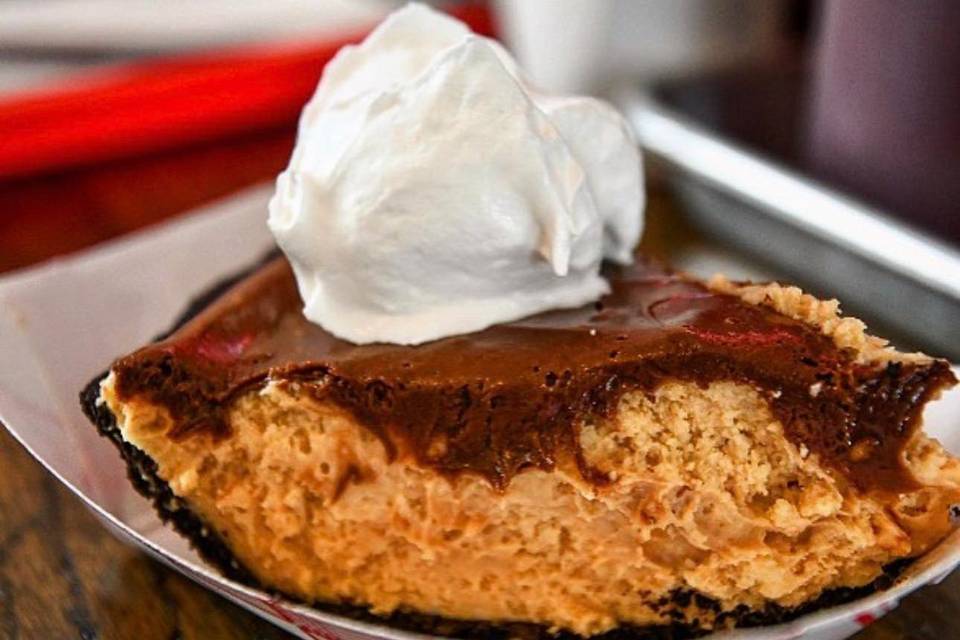 Homemade Peanut Butter Pie