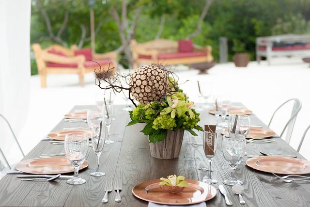 Long table
