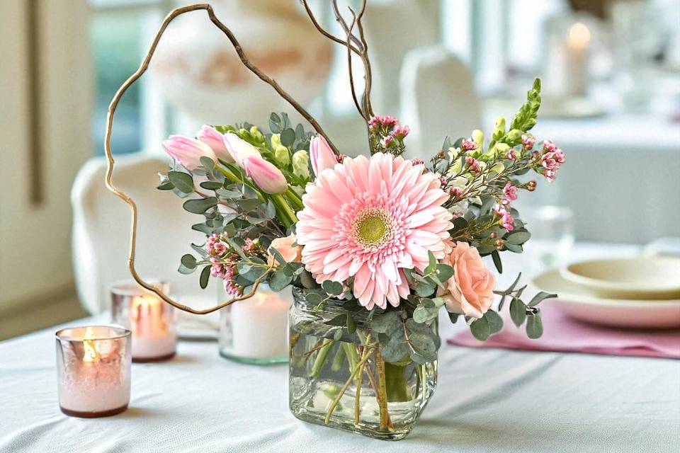 Centerpiece/Table Arrangement