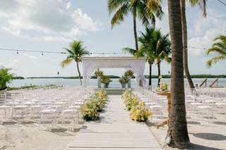 Pierre's Restaurant & Morada Bay Beach Cafe