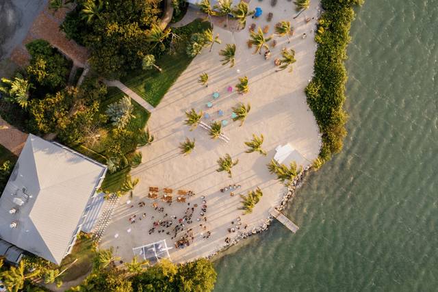Pierre's Restaurant & Morada Bay Beach Cafe