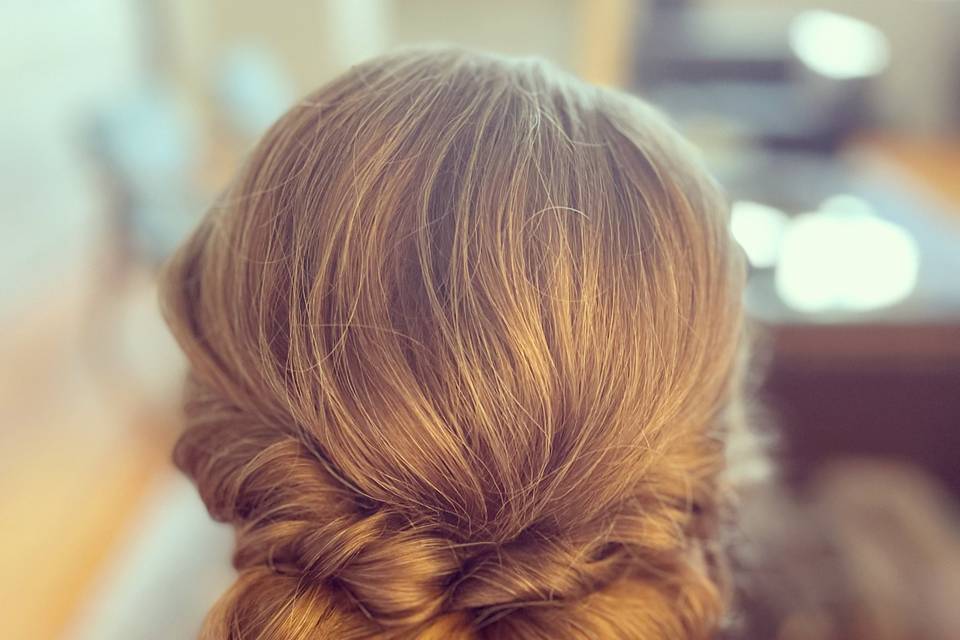 Wedding_Hair_by_MoMoRad