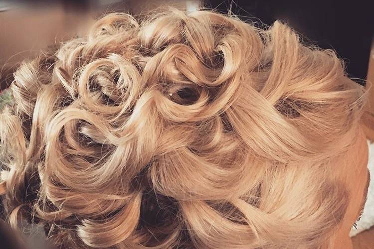 Wedding Hair by Mollie Monthie