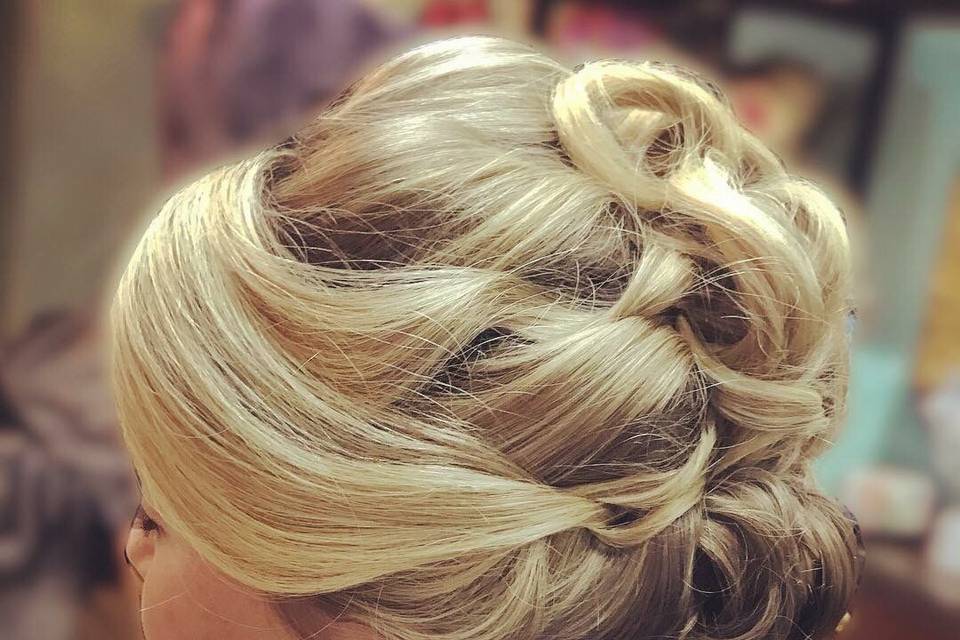 Wedding Hair by Mollie Monthie Radden