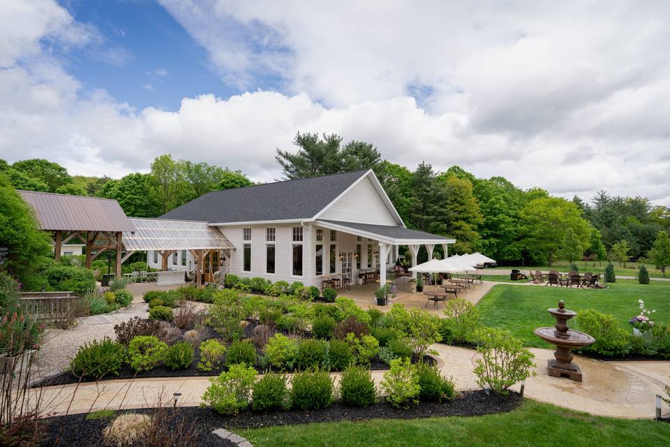 The White Willow Barn