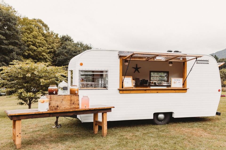 Bar Car