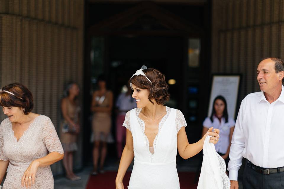 Makeup and hairstyle for bride by Linda Chudomelova