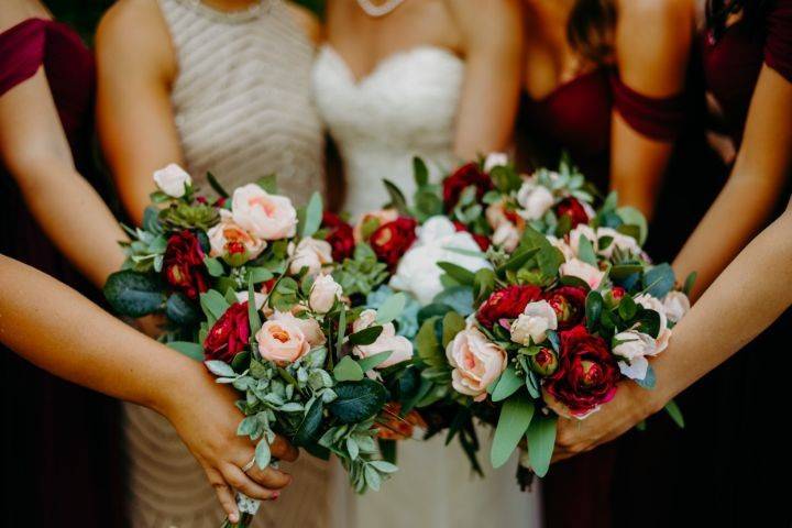 Bridal party flowers