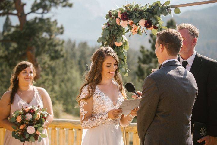 Wedding arch decor