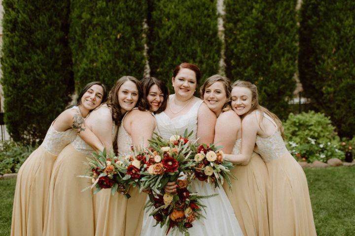 Bridal party bouquets