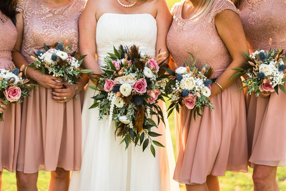 Pink and blue bouquets