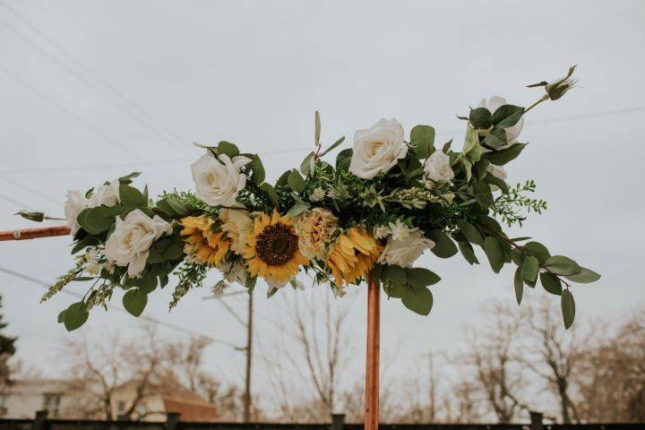 Sunflower arch decor