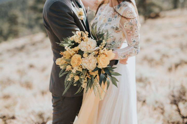 Yellow bridal bouquet