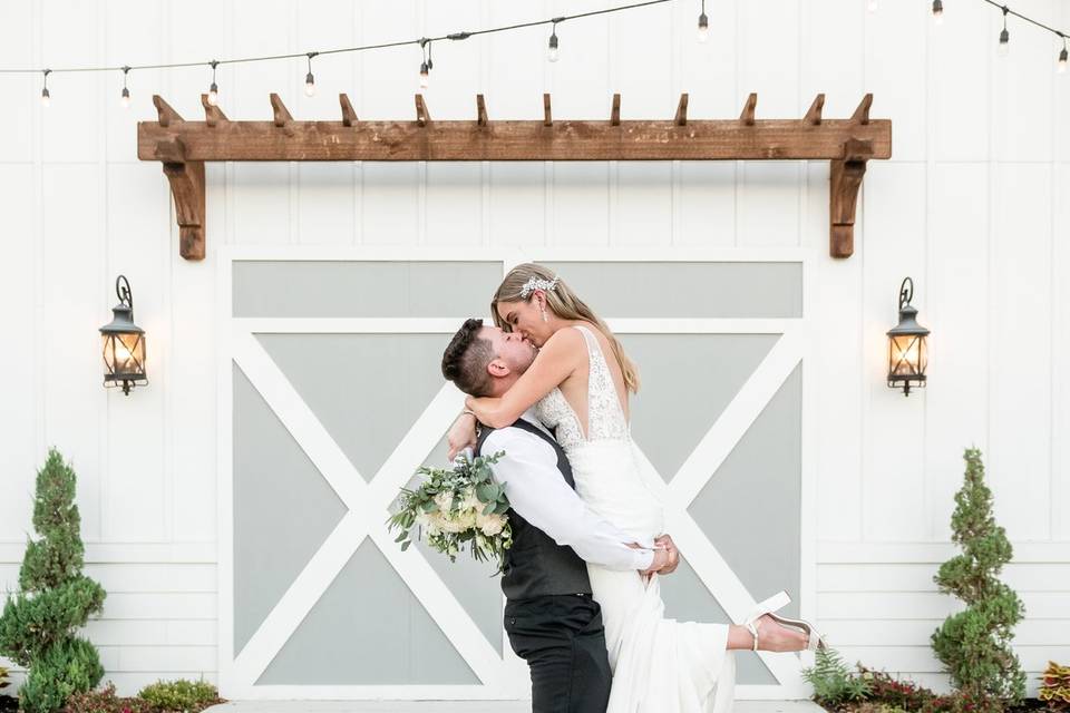 White barn wedding