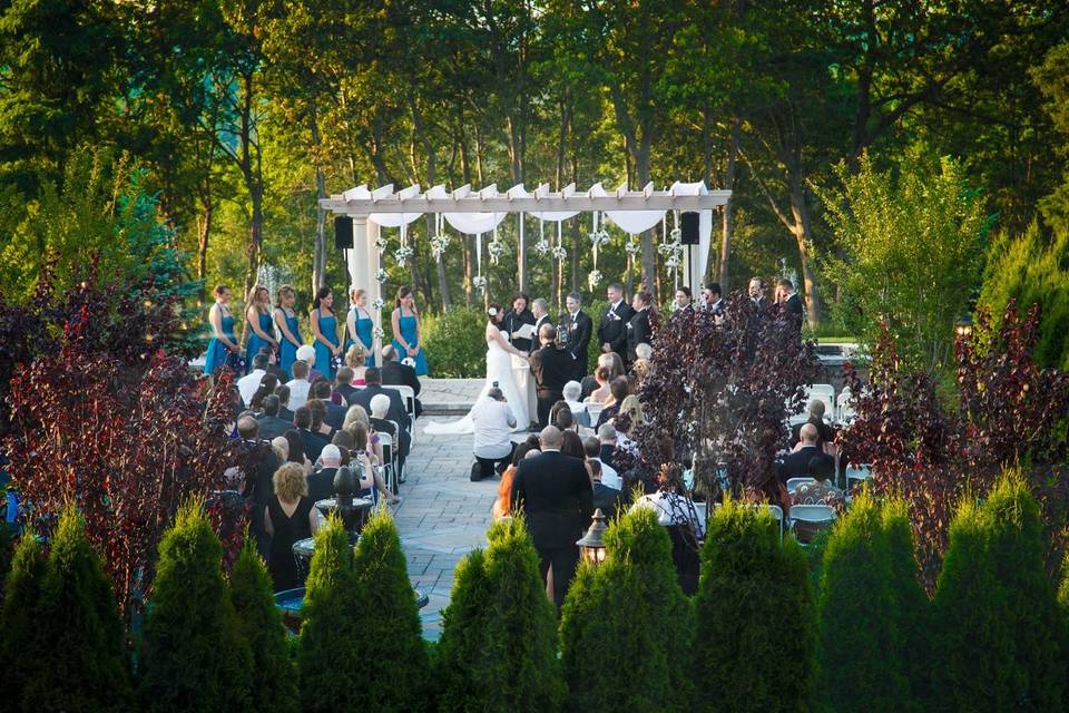 Outdoor ceremony