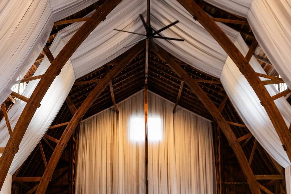 Summer Wedding Decor