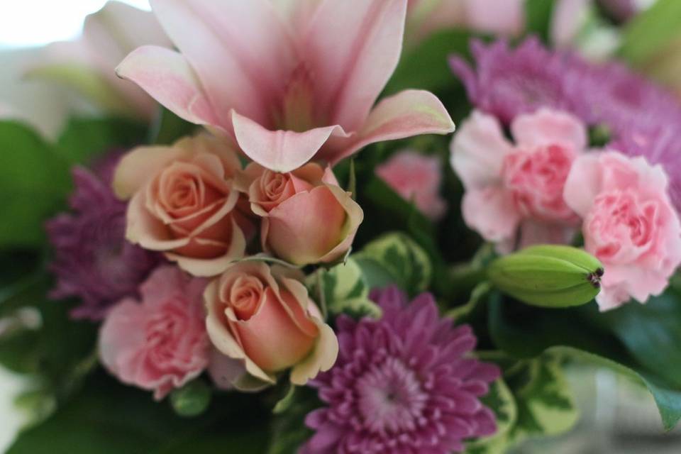 Beautiful blooms for a summer wedding