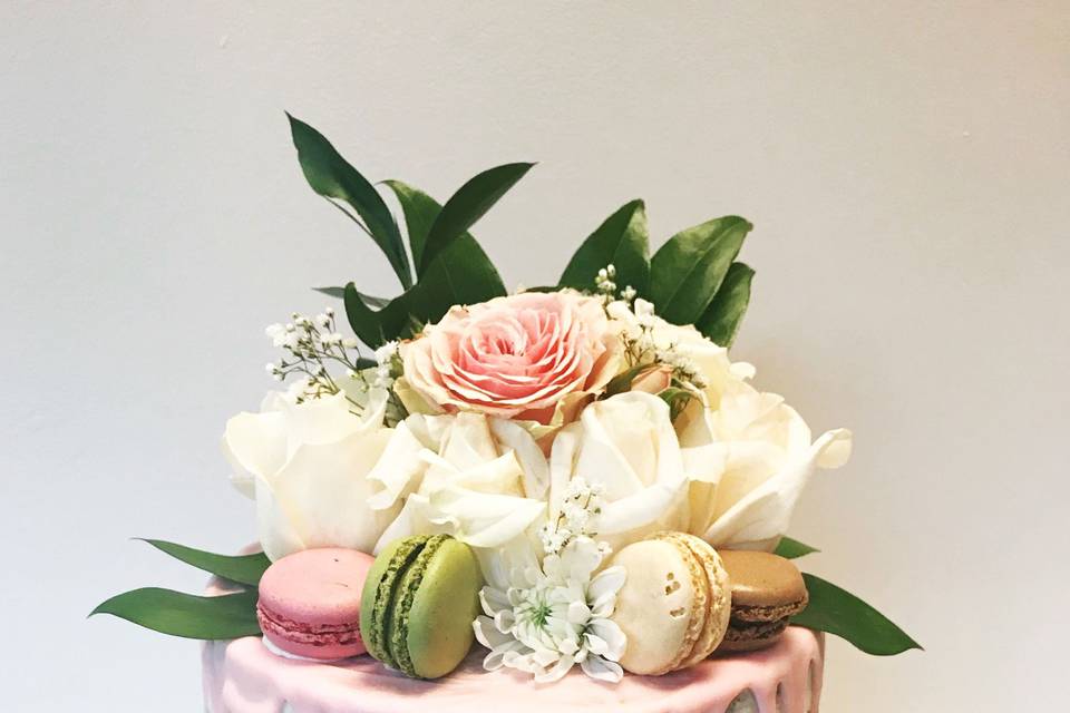 Designer Cakes and Desserts