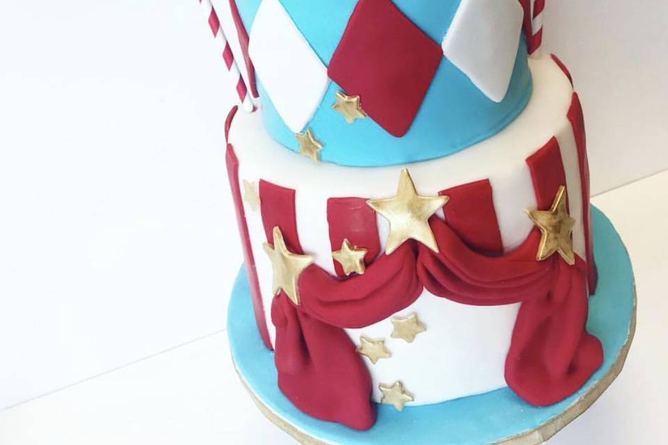 Designer Cakes and Desserts