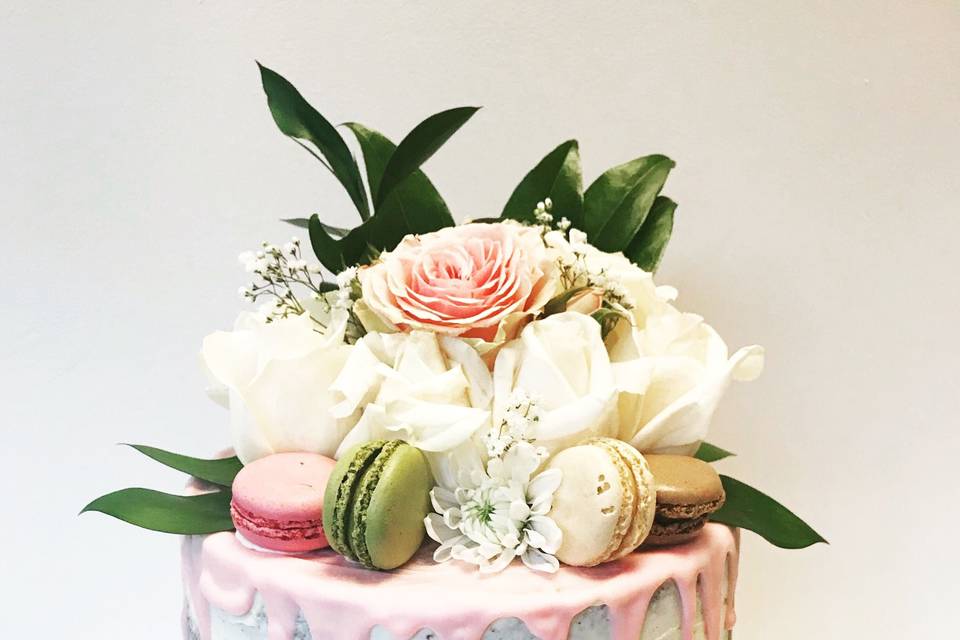 Designer Cakes and Desserts