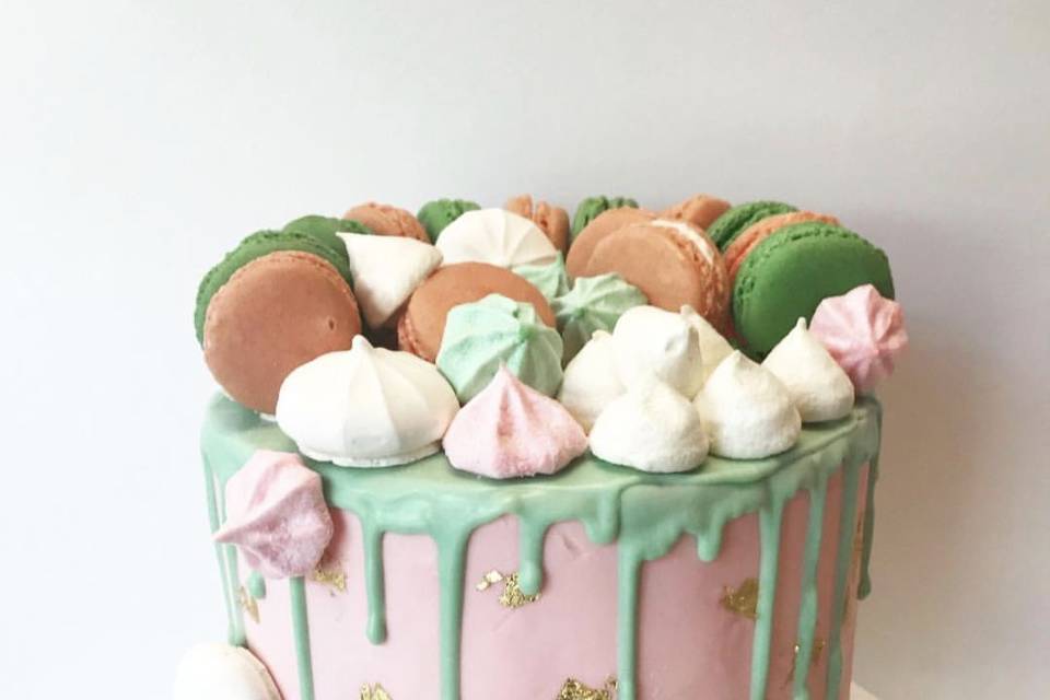 Designer Cakes and Desserts