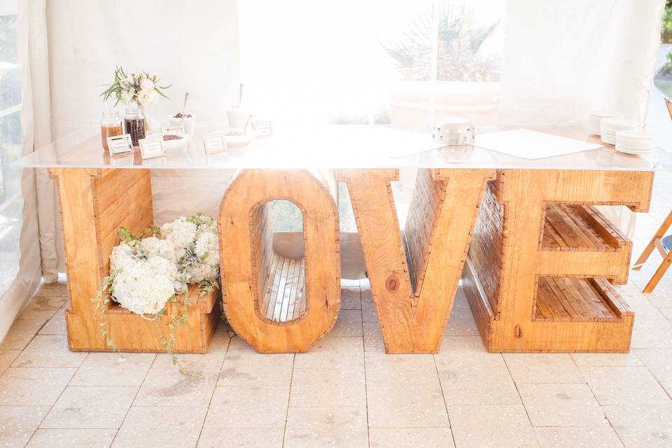Table Rentals - Love Table