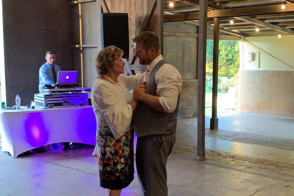 Mother and Groom dance