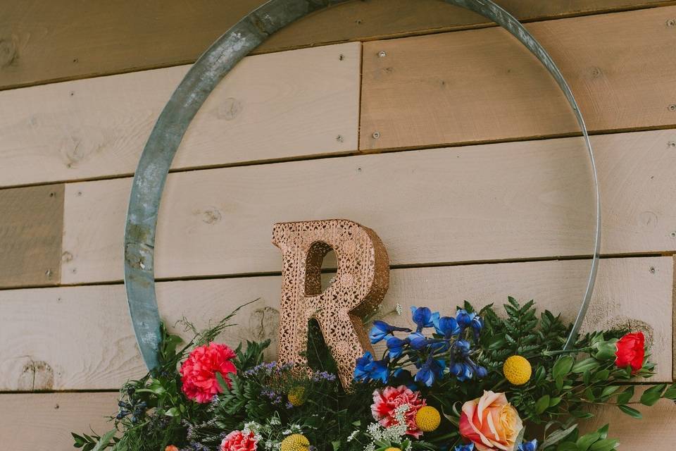 Wine Barrel Ring Floral