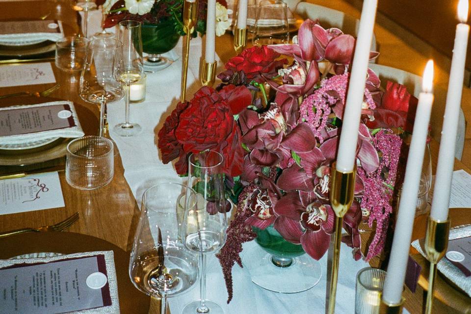 A Table Set for Connection