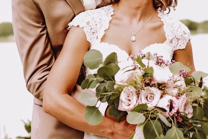 Elegant summer wedding