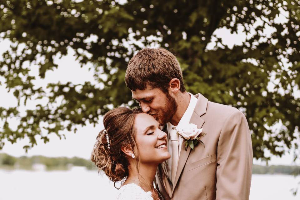Elegant summer wedding