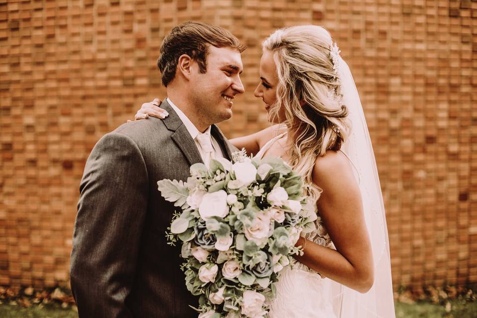 Glistening fall wedding
