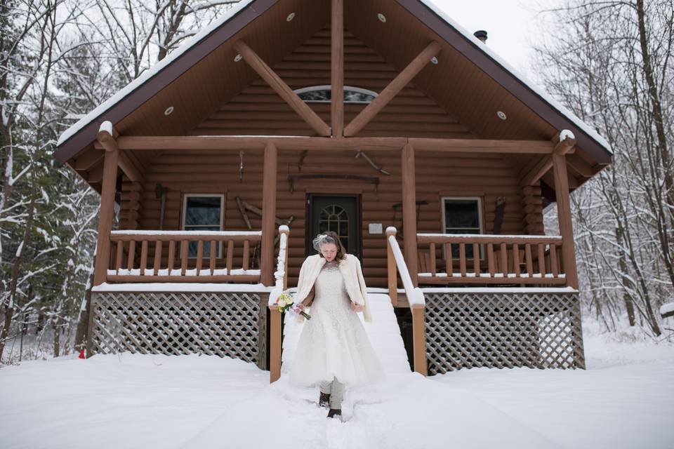 Winter cabin wedding