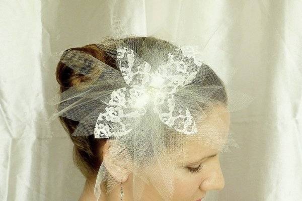 Rose Red Bridal Designs Veils & Accessories